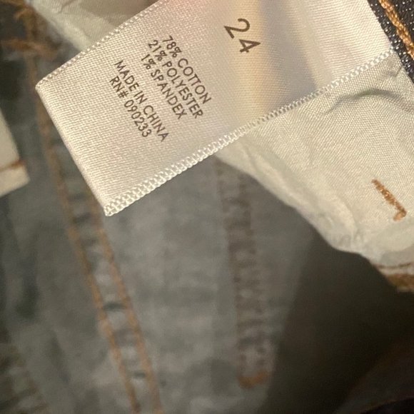 Kendall & Kylie | Women’s | Dark Wash Distressed Moto Style Jeans | Size: 24 - Picture 6 of 6